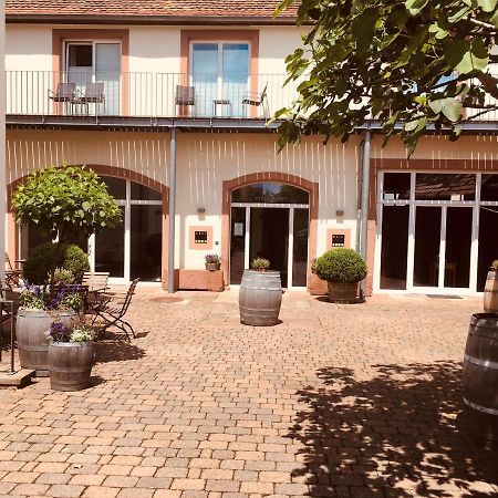 Rieslinghof Hotel Wachenheim an der Weinstrasse Bagian luar foto